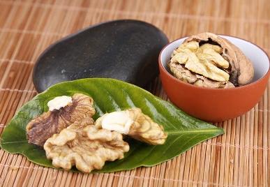 地道美味的紙皮核桃就在愛上零食屋